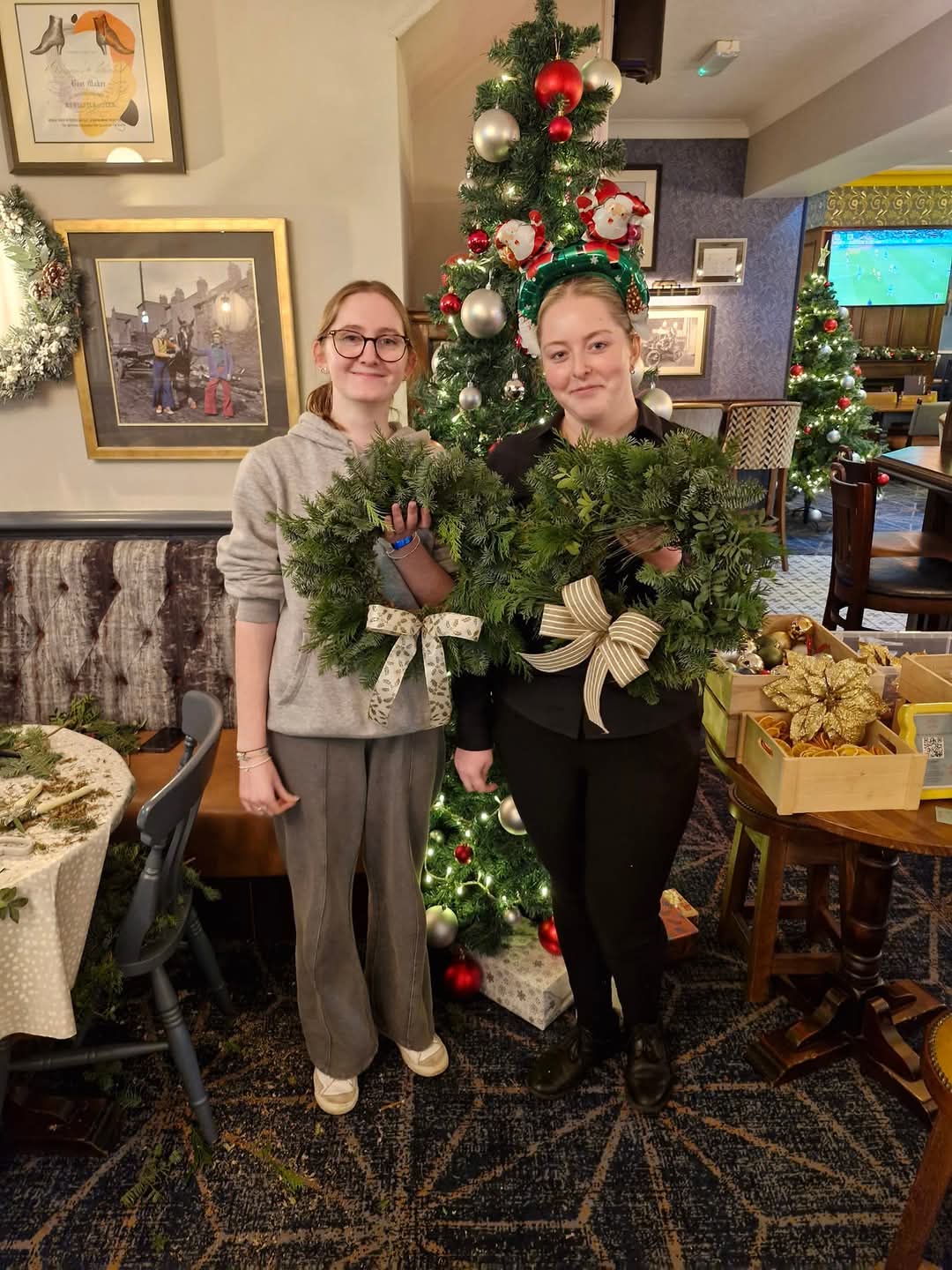 Christmas Wreath Workshop - The Badger, Ponteland - Saturday 29th November 2025 1pm - 3.30pm