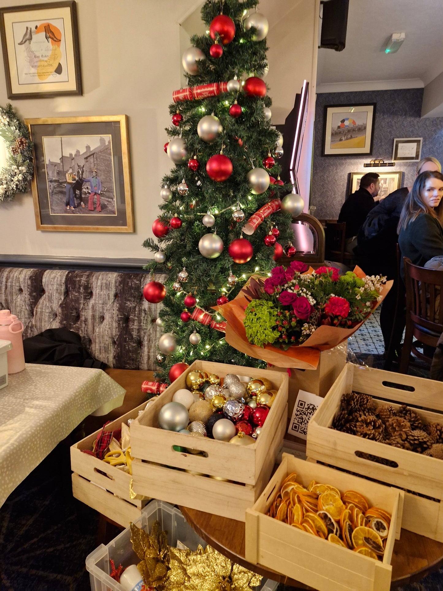 Christmas Wreath Workshop - The Badger, Ponteland - Saturday 29th November 2025 5pm - 7.30pm