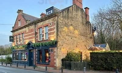 Christmas Wreath Workshop - The Millstone South Gosforth - Wednesday 26th November 2025 7pm - 9.30pm